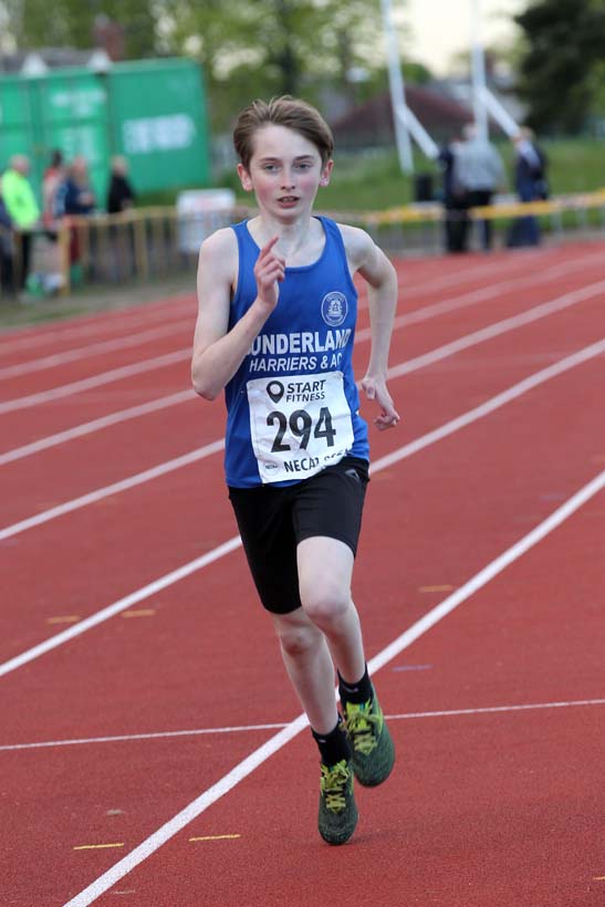 800 metres, 2021 North East Grand Prix No. 2, Monkton, Wednesday, May 19th. Photo: David T. Hewitson/Sports for All Pics